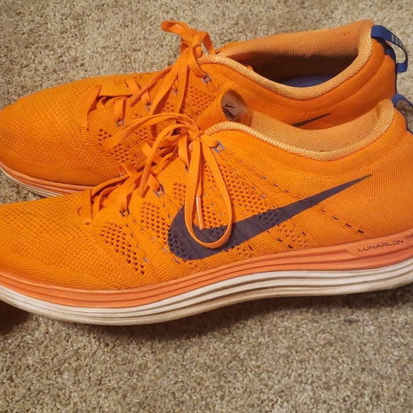 Nike running shoes - Picture 2 of 2